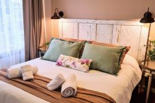 Apartamento em San Carlos de Bariloche - Letra & Musica apartamento  no bairro Belgrano em Bariloche