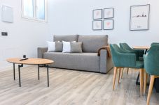 Apartamento em Madrid - Bonito apartamento de dos dormitorios en Hortaleza 