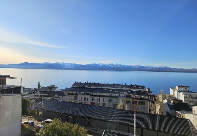 Estúdio em San Carlos de Bariloche - Suizo I com vista espectacular para o lago Nahuel Huapi Estúdio em San Carlos de Bariloche - Suizo I com vista espectacular para o lago Nahuel Huapi