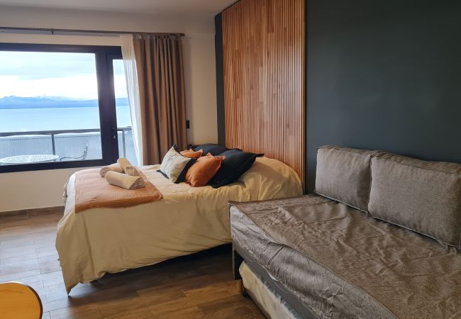 Estúdio em San Carlos de Bariloche - Suíço IV apartamento com vista impressionante para o lago Nahuel Huapi Estúdio em San Carlos de Bariloche - Suíço IV apartamento com vista impressionante para o lago Nahuel Huapi