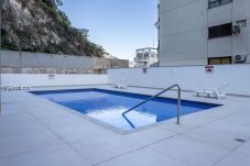 Apartamento em Rio de Janeiro - 9 minutos da praia de Botafogo | MRF1307