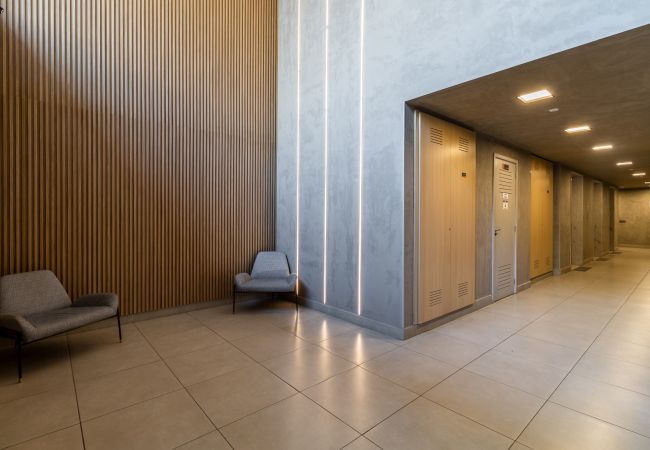 Apartamento em São Paulo - Apto 2 Quartos c/ piscina, academia, lavanderia e rede nas janelas Apartamento em São Paulo - Apto 2 Quartos c/ piscina, academia, lavanderia e rede nas janelas