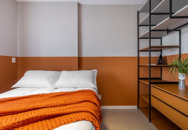 Apartamento em São Paulo - Apto 2 Quartos c/ piscina, academia, lavanderia e rede nas janelas Apartamento em São Paulo - Apto 2 Quartos c/ piscina, academia, lavanderia e rede nas janelas