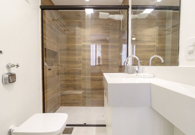 Apartamento em Rio de Janeiro - Dom208|2 quartos em Copacabana, 3 minutos da praia Apartamento em Rio de Janeiro - Dom208|2 quartos em Copacabana, 3 minutos da praia