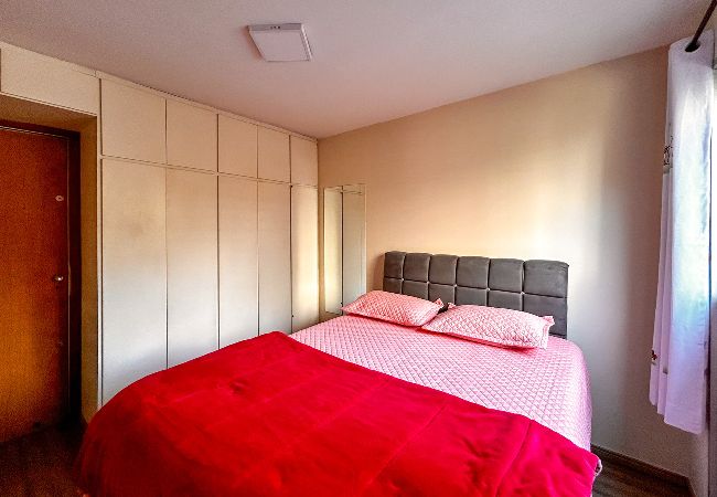Apartamento em São Paulo - Apto espaçoso c WiFi próx a Marginal Pinheiros/SP Apartamento em São Paulo - Apto espaçoso c WiFi próx a Marginal Pinheiros/SP