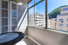 Apartamento em Rio de Janeiro - 5 minutos da praia de Copacabana | NSC1003