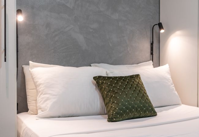 Apartamento em Rio de Janeiro - Em frente ao metrô e 8 minutos da praia | SF228 Apartamento em Rio de Janeiro - Em frente ao metrô e 8 minutos da praia | SF228