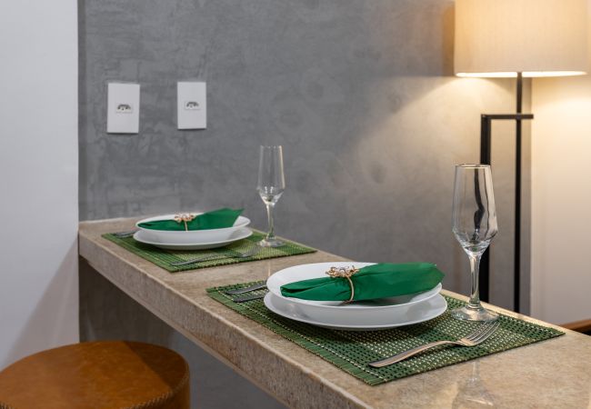 Apartamento em Rio de Janeiro - Em frente ao metrô e 8 minutos da praia | SF228 Apartamento em Rio de Janeiro - Em frente ao metrô e 8 minutos da praia | SF228