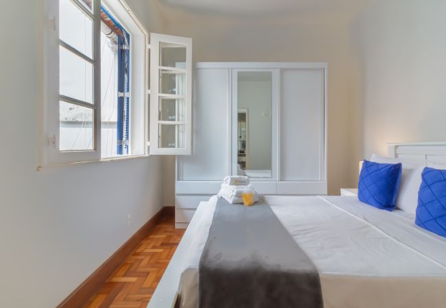 Apartamento em Rio de Janeiro - Próximo do metrô e 10 minutos da praia | MFB302 Apartamento em Rio de Janeiro - Próximo do metrô e 10 minutos da praia | MFB302