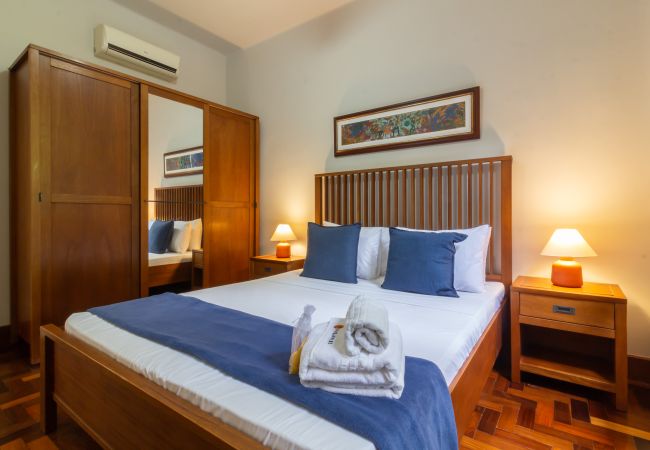 Apartamento em Rio de Janeiro - Próximo do metrô e 10 minutos da praia | MFB302 Apartamento em Rio de Janeiro - Próximo do metrô e 10 minutos da praia | MFB302