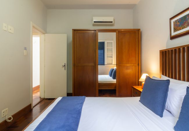 Apartamento em Rio de Janeiro - Próximo do metrô e 10 minutos da praia | MFB302 Apartamento em Rio de Janeiro - Próximo do metrô e 10 minutos da praia | MFB302
