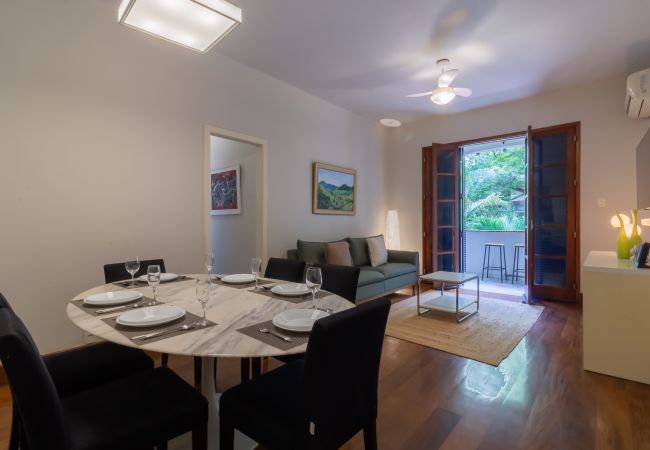 Apartamento em Rio de Janeiro - Próximo do metrô e 10 minutos da praia | MFB302 Apartamento em Rio de Janeiro - Próximo do metrô e 10 minutos da praia | MFB302