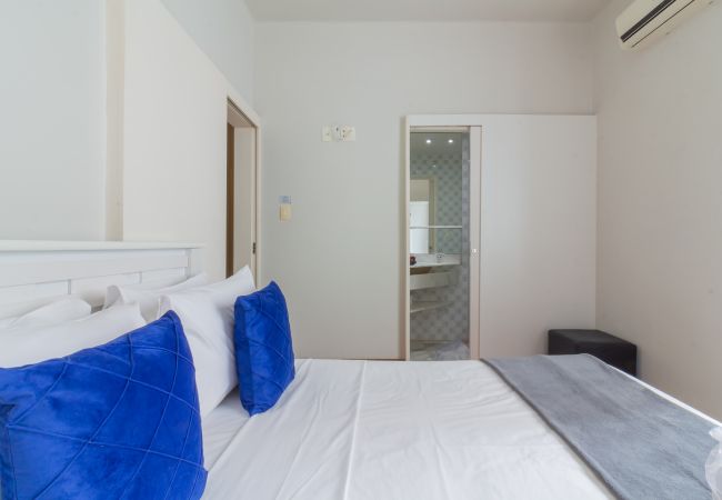 Apartamento em Rio de Janeiro - Próximo do metrô e 10 minutos da praia | MFB302 Apartamento em Rio de Janeiro - Próximo do metrô e 10 minutos da praia | MFB302