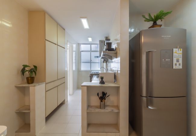 Apartamento em Rio de Janeiro - Próximo do metrô e 10 minutos da praia | MFB302 Apartamento em Rio de Janeiro - Próximo do metrô e 10 minutos da praia | MFB302