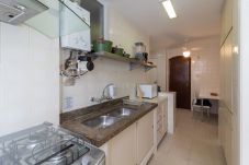 Apartamento em Rio de Janeiro - Próximo do metrô e 10 minutos da praia | MFB302
