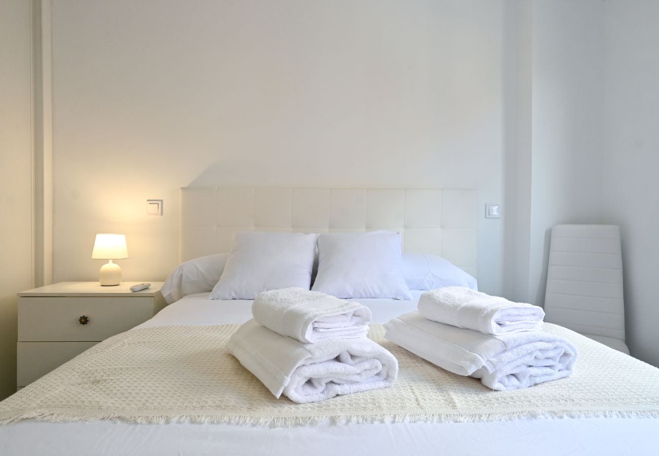 Apartamento em Madrid - M (MMA322A)Acogedor apartamento de un dormitorio en Chamartin Apartamento em Madrid - M (MMA322A)Acogedor apartamento de un dormitorio en Chamartin