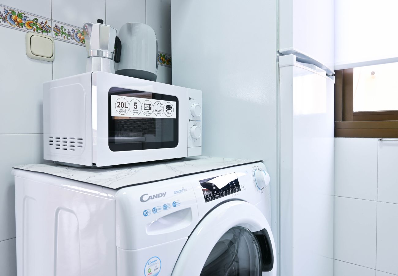 Apartamento em Madrid -  Dúplex Ático con Espectaculares Vistas al Parque en Tetuán. Temporal  Apartamento em Madrid -  Dúplex Ático con Espectaculares Vistas al Parque en Tetuán. Temporal