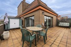 Apartamento em Madrid -  Dúplex Ático con Espectaculares Vistas al Parque en Tetuán
