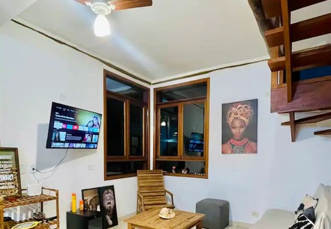 Casa em São Sebastião - Casa a 600m na Praia de Maresias com Wi-fi