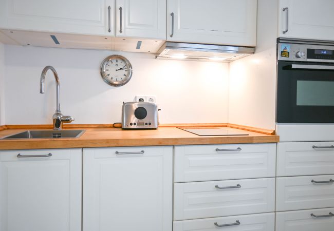 Apartamento em Alcobendas -  Vivienda Ideal: Espacio Acogedor en Alcobendas con Terraza Privada.Temporal Apartamento em Alcobendas -  Vivienda Ideal: Espacio Acogedor en Alcobendas con Terraza Privada.Temporal