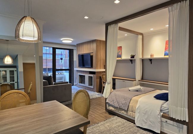 Apartamento em Gramado - Apto 1D no coração de Gramado, a 550m da R Coberta