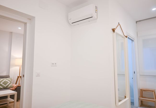 Apartamento em Madrid - Apartamento Moderno en Acacias con Excelente Ubicación en el Centro de Madrid Apartamento em Madrid - Apartamento Moderno en Acacias con Excelente Ubicación en el Centro de Madrid