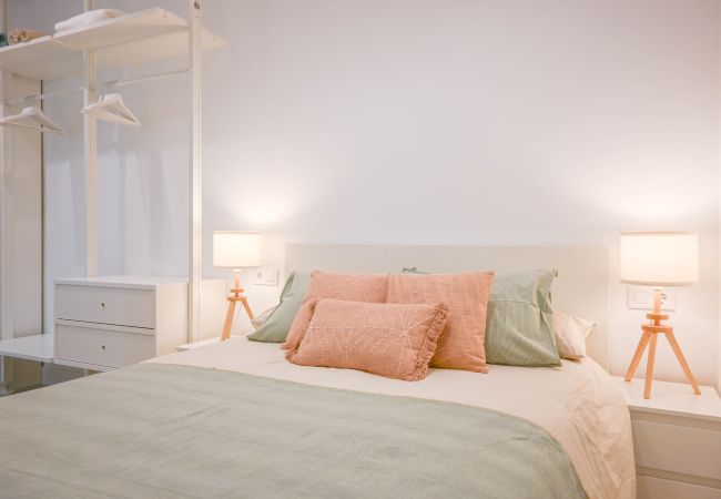 Apartamento em Madrid - Apartamento Moderno en Acacias con Excelente Ubicación en el Centro de Madrid Apartamento em Madrid - Apartamento Moderno en Acacias con Excelente Ubicación en el Centro de Madrid