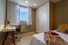 Apartamento em Rio de Janeiro - Epitácio1202| 2 qtos na Lagoa com magnífica vista 