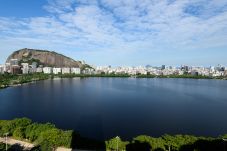 Apartamento em Rio de Janeiro - Epitácio1202| 2 qtos na Lagoa com magnífica vista 