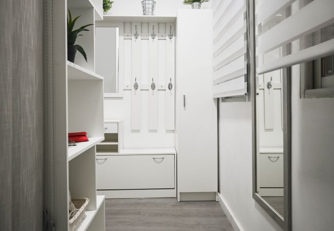 Apartamento em Madrid -  Moderno y Cómodo Apartamento en el Centro de Madrid .Temporal  Apartamento em Madrid -  Moderno y Cómodo Apartamento en el Centro de Madrid .Temporal