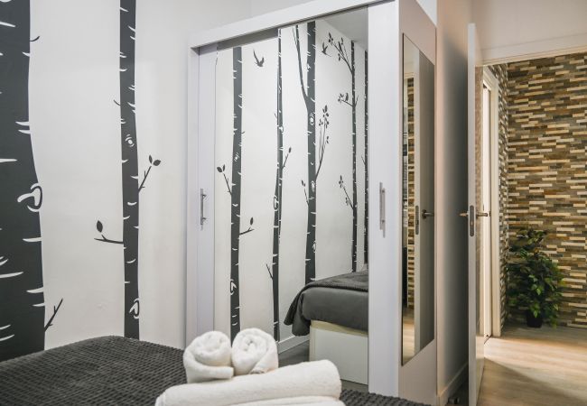 Apartamento em Madrid -  Moderno y Cómodo Apartamento en el Centro de Madrid .Temporal  Apartamento em Madrid -  Moderno y Cómodo Apartamento en el Centro de Madrid .Temporal