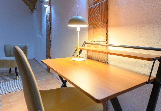 Apartamento em Madrid -  Elegancia y Confort en el Corazón de Chamberí: Apartamento con   Estilo Único. Temporal Apartamento em Madrid -  Elegancia y Confort en el Corazón de Chamberí: Apartamento con   Estilo Único. Temporal