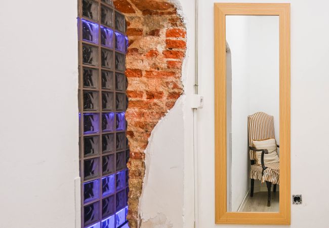 Apartamento em Madrid - Moderno y Elegante piso en Argüelles con 2 Suites y Vestidor – Ideal para Familias .Temporal Apartamento em Madrid - Moderno y Elegante piso en Argüelles con 2 Suites y Vestidor – Ideal para Familias .Temporal