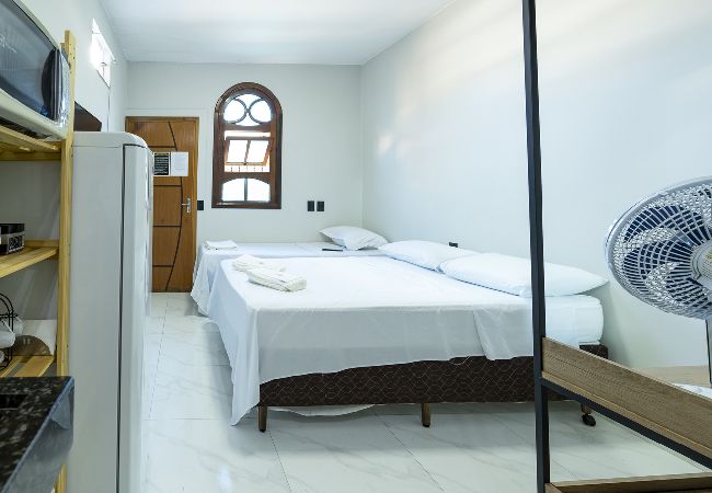 Apartamento em Alfenas - Studio equipado na área central com Wi-Fi Apartamento em Alfenas - Studio equipado na área central com Wi-Fi