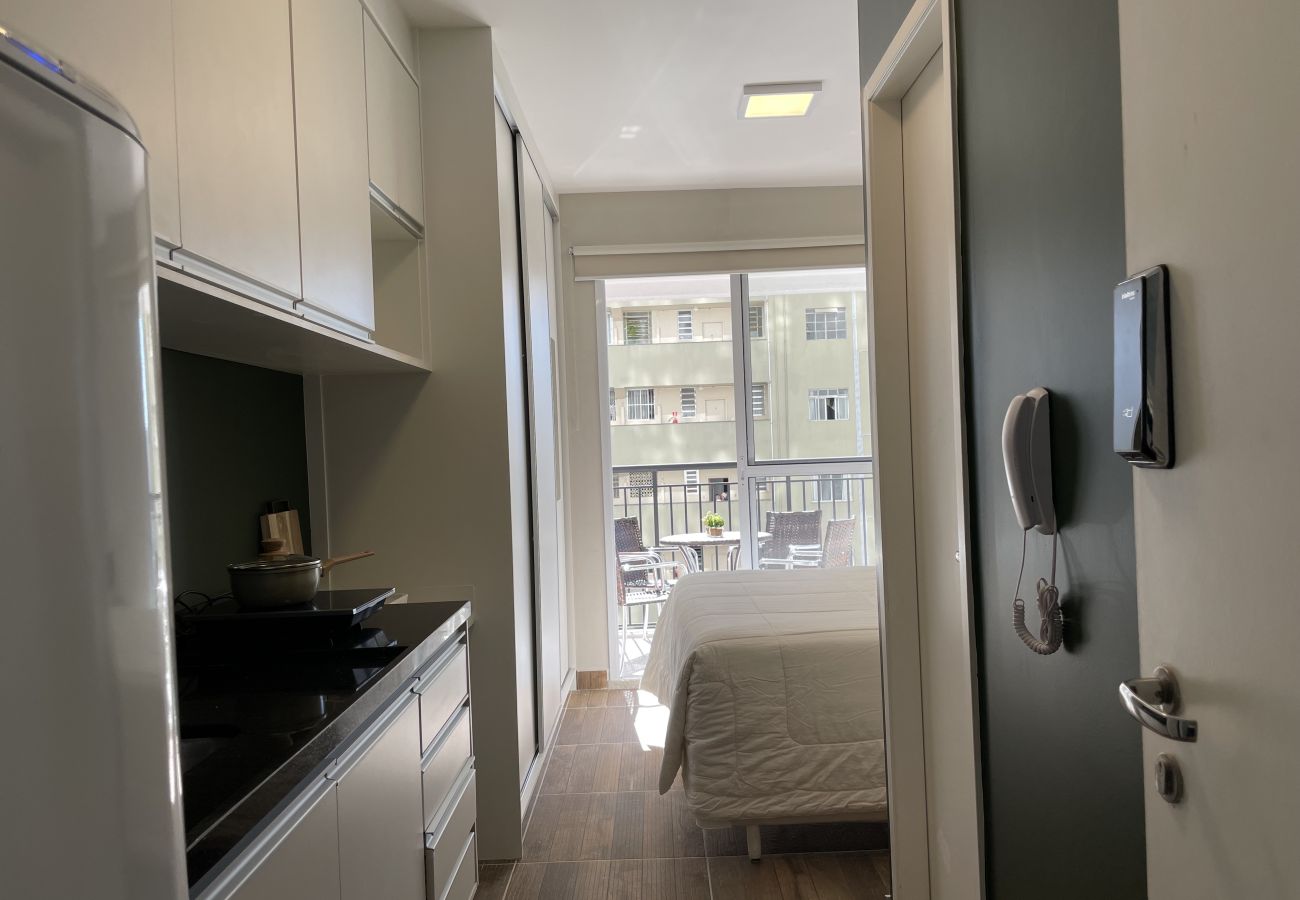 Estúdio em São Paulo - Piscina, academia a 100 mts do Mackenzie Estúdio em São Paulo - Piscina, academia a 100 mts do Mackenzie