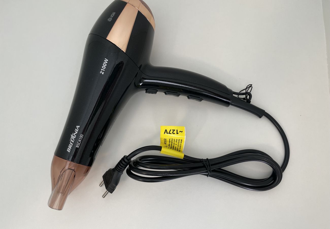 Estúdio em São Paulo - Piscina, academia a 100 mts do Mackenzie Estúdio em São Paulo - Piscina, academia a 100 mts do Mackenzie