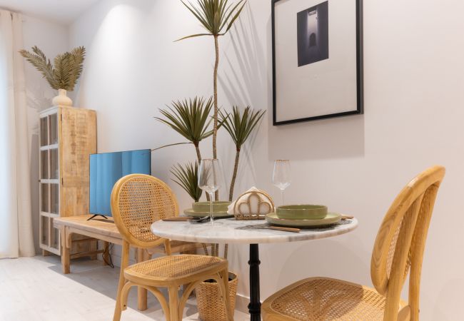 Apartamento em Madrid - Elegante y Acogedor Apartamento con Encanto en Salamanca.Temporal Apartamento em Madrid - Elegante y Acogedor Apartamento con Encanto en Salamanca.Temporal