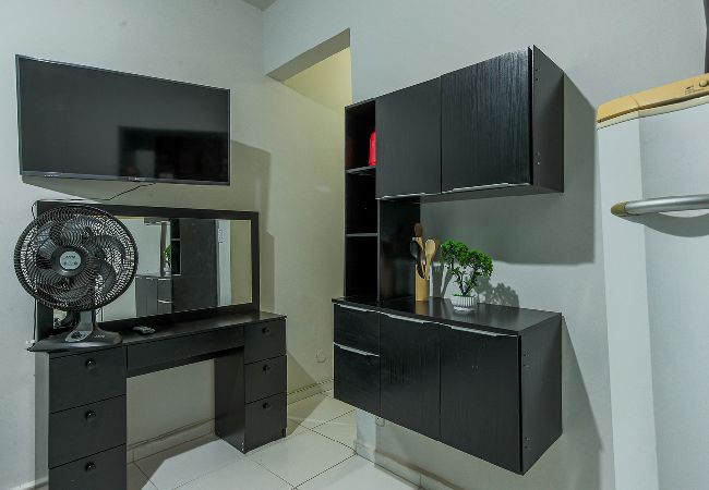 Apartamento em Rio de Janeiro - Kitnet próx do Aeroporto e do centro, com Wi-Fi Apartamento em Rio de Janeiro - Kitnet próx do Aeroporto e do centro, com Wi-Fi