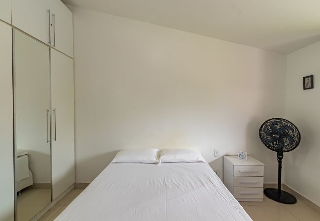 Apartamento em Porto Seguro - Apart-hotel a 400m da Praia de Taperapuan Apartamento em Porto Seguro - Apart-hotel a 400m da Praia de Taperapuan