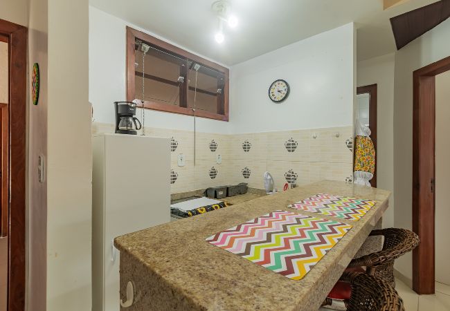 Apartamento em Porto Seguro - Apart-hotel a 400m da Praia de Taperapuan Apartamento em Porto Seguro - Apart-hotel a 400m da Praia de Taperapuan