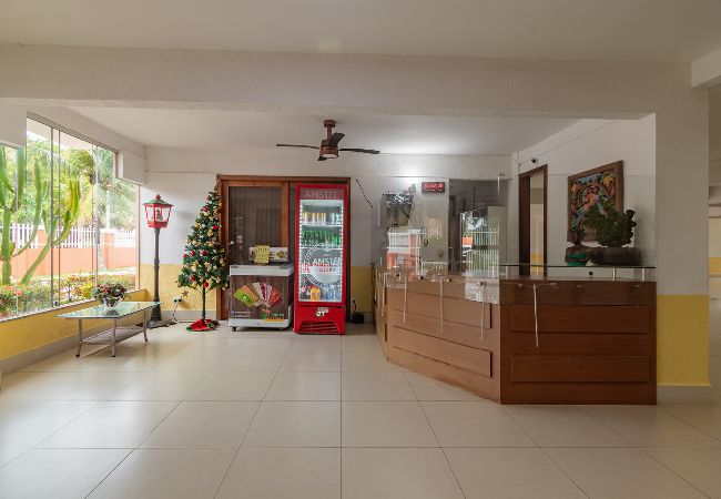 Apartamento em Porto Seguro - Apart-hotel a 400m da Praia de Taperapuan Apartamento em Porto Seguro - Apart-hotel a 400m da Praia de Taperapuan