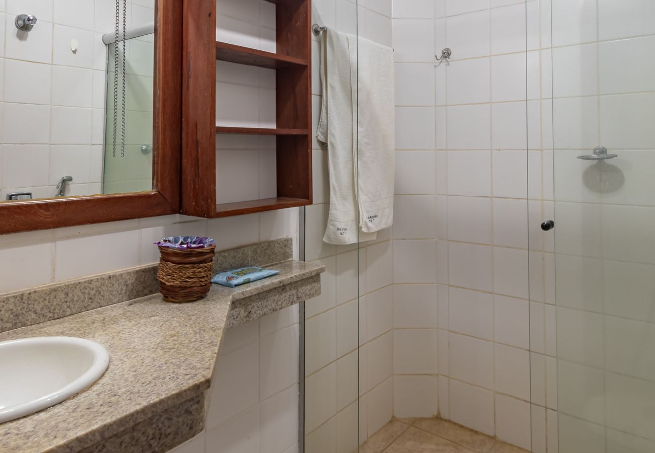 Apartamento em Porto Seguro - Apart-hotel a 400m da Praia de Taperapuan Apartamento em Porto Seguro - Apart-hotel a 400m da Praia de Taperapuan