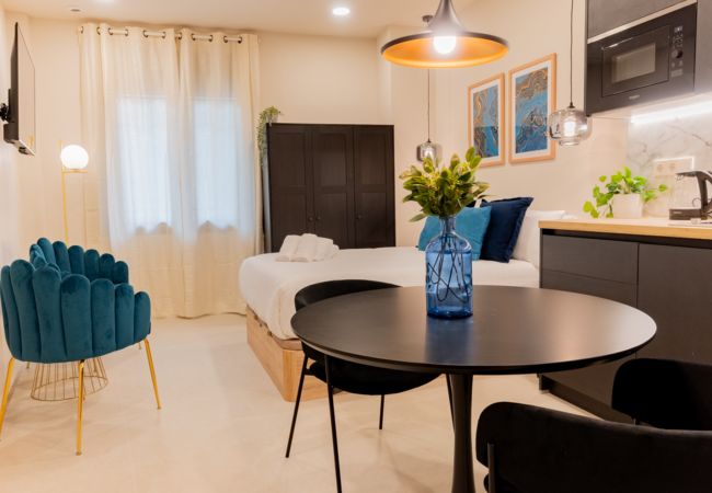 Estúdio em Madrid - Estudio Oriente – Diseño y confort en DELICIAS MADRID Estúdio em Madrid - Estudio Oriente – Diseño y confort en DELICIAS MADRID