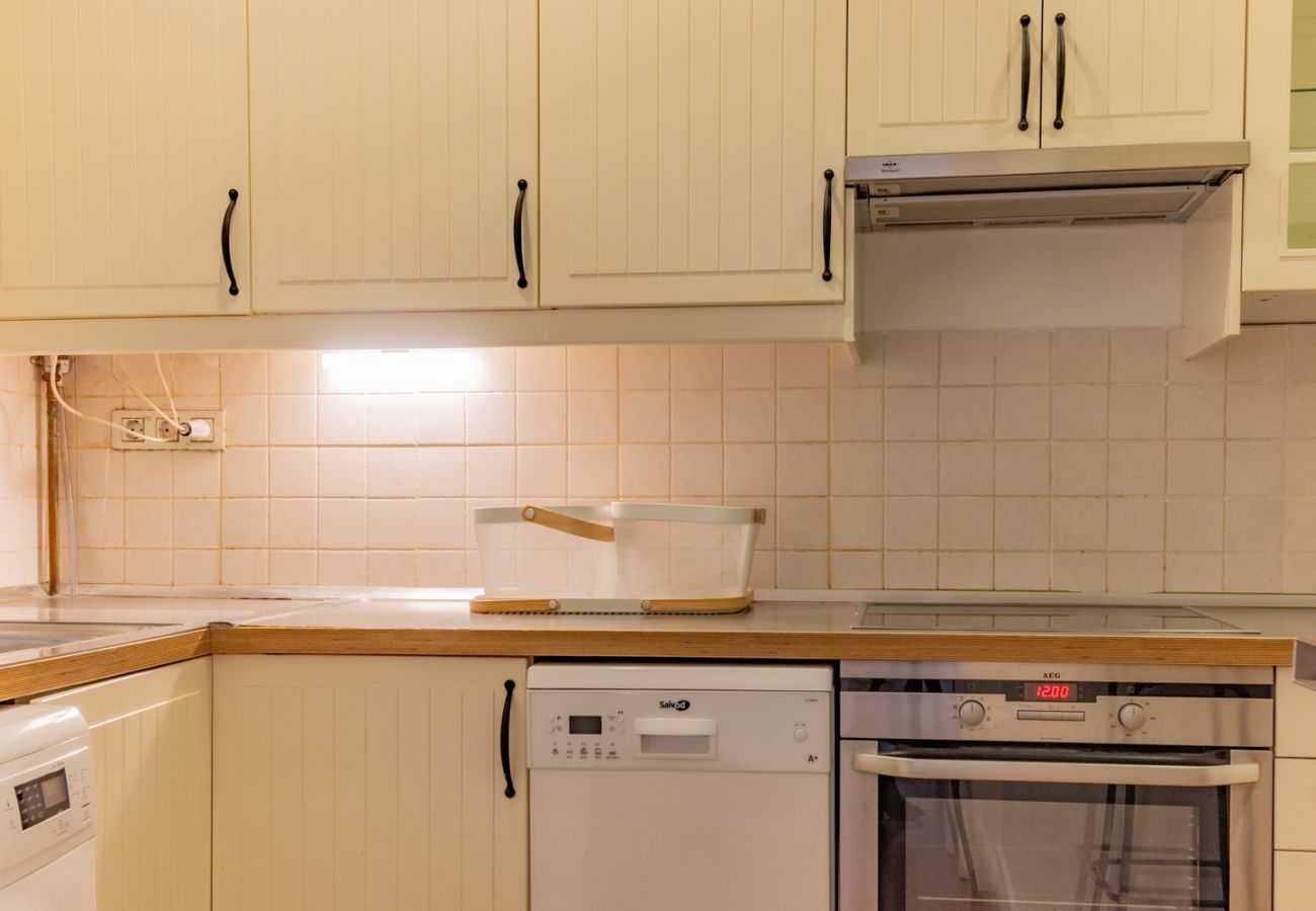 Apartamento em Madrid - Elegante y luminoso piso en el corazón de Chamberí: Con balcones y amplios espacios Apartamento em Madrid - Elegante y luminoso piso en el corazón de Chamberí: Con balcones y amplios espacios