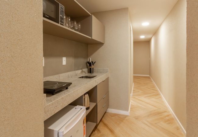 Apartamento em Rio de Janeiro - Vista para o Mar e Varanda com Banheira | Q9 Apartamento em Rio de Janeiro - Vista para o Mar e Varanda com Banheira | Q9