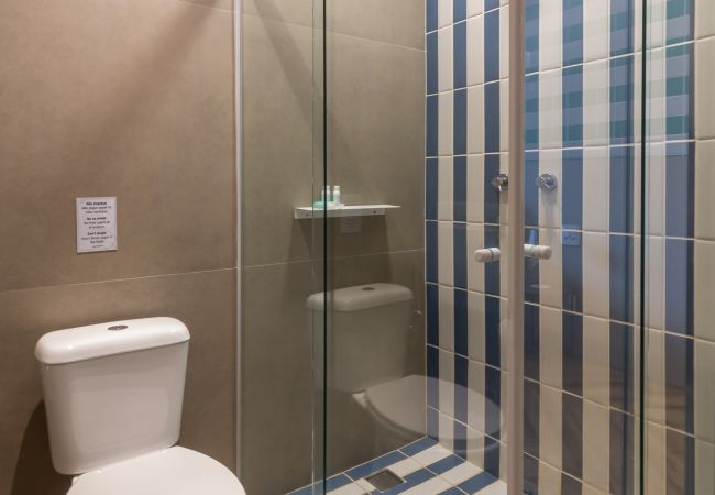 Apartamento em Rio de Janeiro - Vista para o Mar e Varanda com Banheira  | Q4 Apartamento em Rio de Janeiro - Vista para o Mar e Varanda com Banheira  | Q4