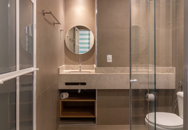 Apartamento em Rio de Janeiro - Vista para o Mar e Varanda com Banheira  | Q4 Apartamento em Rio de Janeiro - Vista para o Mar e Varanda com Banheira  | Q4