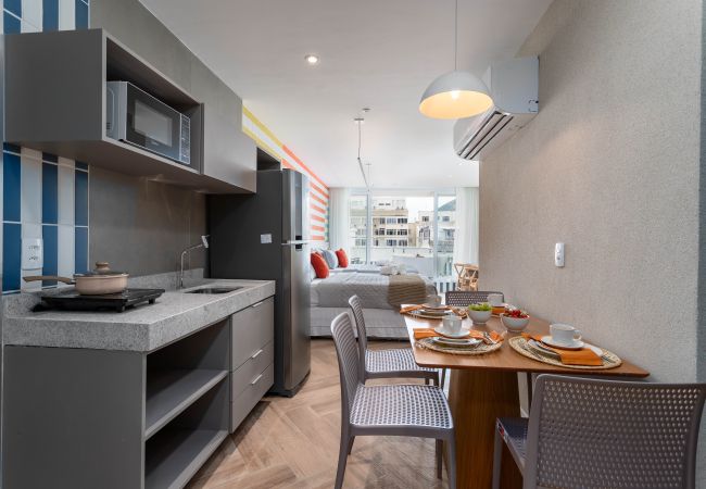 Apartamento em Rio de Janeiro - Vista para o Mar e Varanda com Banheira | Q5 Apartamento em Rio de Janeiro - Vista para o Mar e Varanda com Banheira | Q5