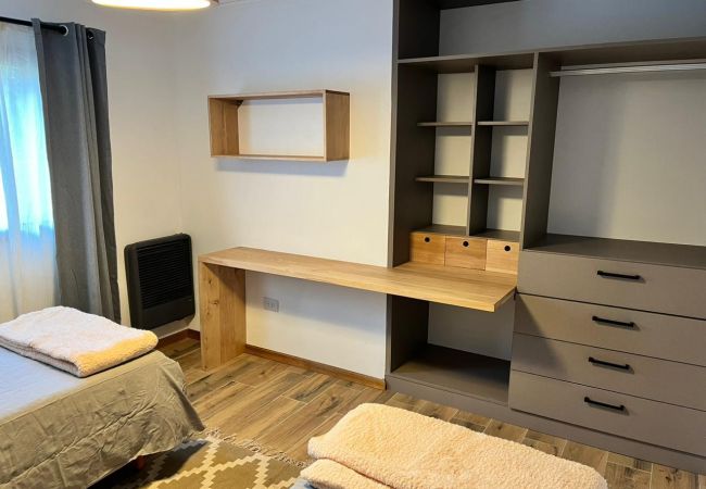 Casa em San Carlos de Bariloche - Linda casa a 300 metros da praia Nahuel Huapi Casa em San Carlos de Bariloche - Linda casa a 300 metros da praia Nahuel Huapi