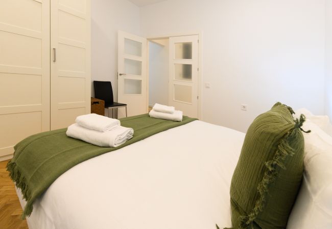 Apartamento em Madrid - Elegante vivienda de 3 habitaciones en el centro de Madrid  Apartamento em Madrid - Elegante vivienda de 3 habitaciones en el centro de Madrid